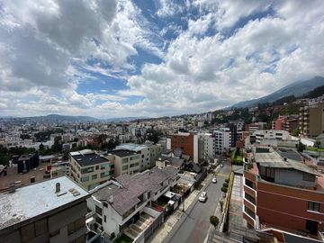 VENDO P.H. de lujo con piscina,  doble altura,  4 dormitorios, 535/425 m2