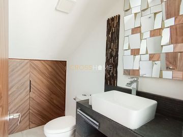 CASA EN VENTA, JURIQUILLA, QRO.