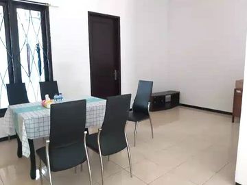 Rumah Siap Huni Terawat Palm Spring Regency Jambangan Surabaya dekat Ketintang Ketintang