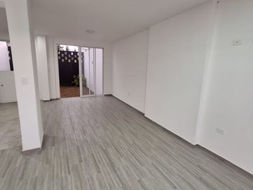 VENTA CASAS EN CONJUNTO VILLAS DE LA HACIENDA SECTOR SANGOLQUI