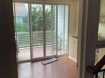 FOR SALE HOUSE AND LOT IN STA.ROSA LAGUNA