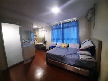 FOR SALE HOUSE AND LOT IN STA.ROSA LAGUNA