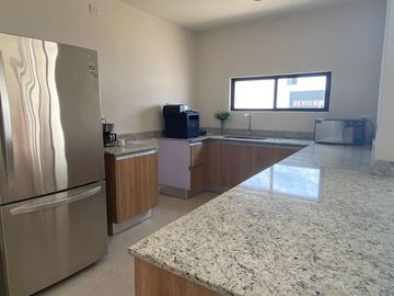 Casa en venta en conkal Mérida , más de 5 parques con excelentes amenidades
