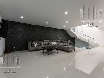 Casa en venta en Arcos de Guadalupe, Zapopan