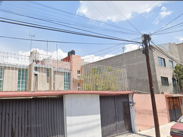 CASA de garantía hipotecaria en Playa Regatas, Reforma Iztaccihuatl Sur, Ciudad de México, CDMX, México