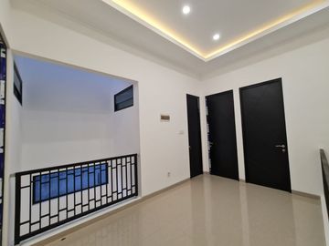 Rumah Dijual Di Darmo Permai Timur Surabaya Dekat HR Muhammad