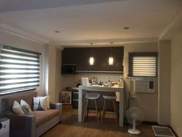5 storey Residential Building for Sale in San Juan City near San Juan Agora Market and Puregold