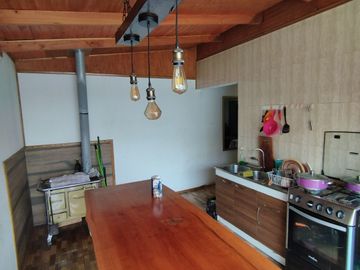 Se vende casa de 4 dormitorios en Colbun