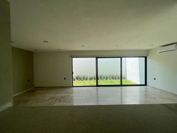 Casa en Venta en SLP, San Angel V