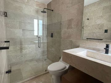 Casa en Venta en SLP, San Angel V