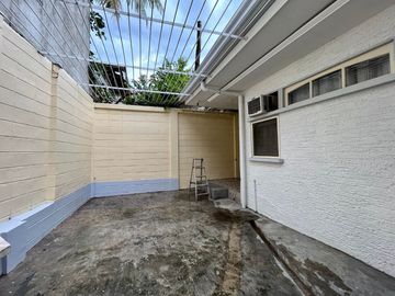 For Sale: Bungalow House, San Antonio Village, Cebu City