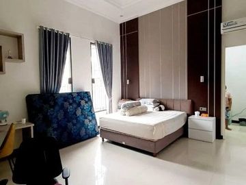 DIJUAL RUMAH MEWAH di DHARMAHUSADA UTARA 2lt Sby