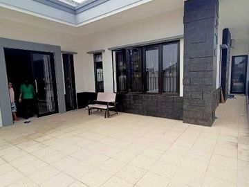 DIJUAL RUMAH MEWAH di DHARMAHUSADA UTARA 2lt Sby