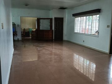 350 SQM Bungalow Unfurnished House In A Guarded Community