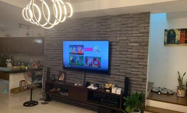House for Rent / Sale in BF Resort Las Pinas with Parking
