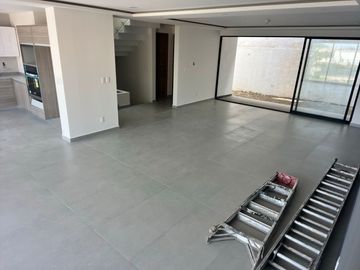 VENDO CASA RESIDENCIAL MONCAYO PARA ESTRENAR