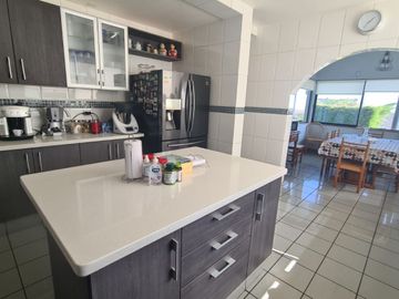 BROKER BOSQUES 7D-6B-5EST-´PISCINA QUINCHO SALON JUEGOS