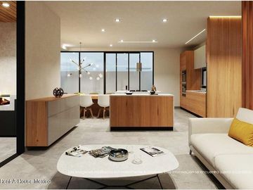 Casa en venta en Hacienda La Carlota, Querétaro.