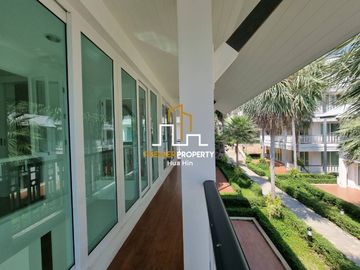 Villa at Hua Hin Beachfront Project for Sale