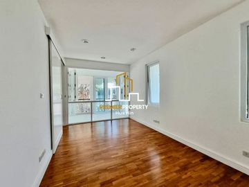 Villa at Hua Hin Beachfront Project for Sale