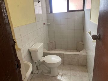 CASA RENTERA MENA DEL HIERRO-EL CONDADO