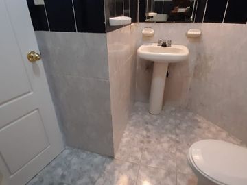 SE VENDE departamento 2D COCHAPAMBA $68.000