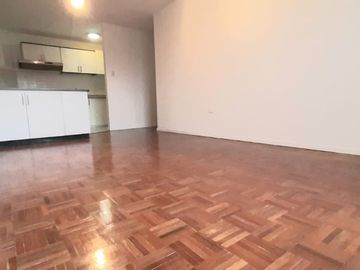 SE VENDE departamento 2D COCHAPAMBA $68.000