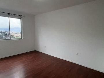 SE VENDE departamento 2D COCHAPAMBA $68.000