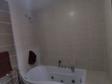 SUITE EN VENTA SECTOR QUITO TENIS