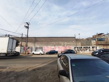 DEPARTAMENTOS EN VENTA DESDE $ 46,700 AV MARCO PUENTE LLANOS - ATE