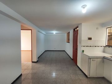 DEPARTAMENTOS EN VENTA DESDE $ 46,700 AV MARCO PUENTE LLANOS - ATE