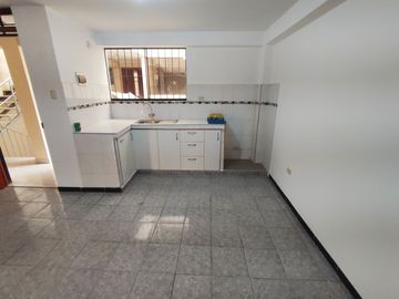 DEPARTAMENTOS EN VENTA DESDE $ 46,700 AV MARCO PUENTE LLANOS - ATE