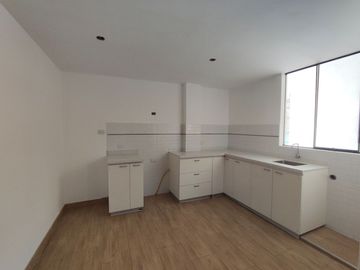 DEPARTAMENTOS EN VENTA DESDE $ 46,700 AV MARCO PUENTE LLANOS - ATE