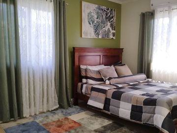 Luxurious 4 Bedroom House&lot for sale in Concepcion Tarlac near SCTEX