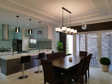 Luxurious 4 Bedroom House&lot for sale in Concepcion Tarlac near SCTEX