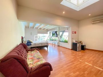 SE VENDA CASA DE LUJO EN URB CLUB GOLF DE LOS INCAS