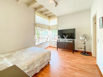 SE VENDA CASA DE LUJO EN URB CLUB GOLF DE LOS INCAS