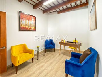 SE VENDA CASA DE LUJO EN URB CLUB GOLF DE LOS INCAS