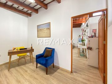 SE VENDA CASA DE LUJO EN URB CLUB GOLF DE LOS INCAS