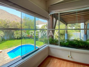 SE VENDA CASA DE LUJO EN URB CLUB GOLF DE LOS INCAS