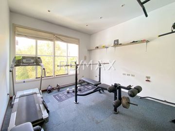 SE VENDA CASA DE LUJO EN URB CLUB GOLF DE LOS INCAS