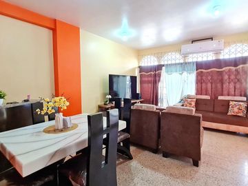 Venta de Casa Rentera, sector Centro Sur, García Goyena entre Villavicencio y Hernando de Zaera, cerca a Centro Cívico.