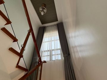 HOUSE FOR SALE NEAR CLARK!!!