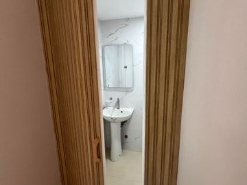HOUSE FOR SALE NEAR CLARK!!!