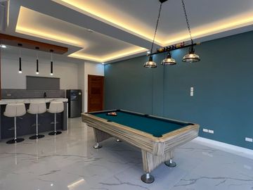 HOUSE FOR SALE NEAR CLARK!!!