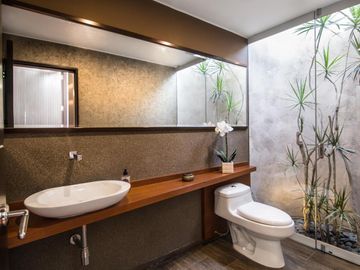 Venta impresionante y moderna casa en Urb. Rinconada Baja, La Molina