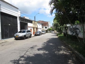 VENDO CASA BUCARAMANGA BARRIO GOMEZ NIÑO