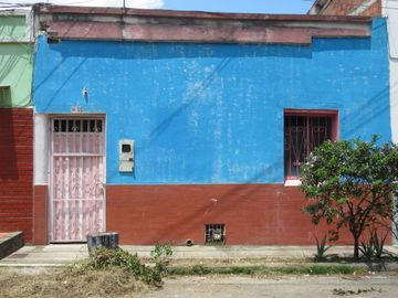VENDO CASA BUCARAMANGA BARRIO GOMEZ NIÑO