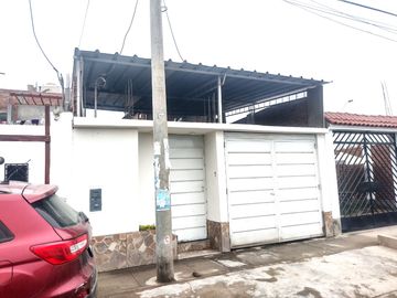 Casa En Lurin La Estancia 2 Pisos Cochera