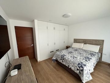 MODERNA CASA CON ACABADOS A1 Y PRECIOSA VISTA AL MAR Y AL GOLF